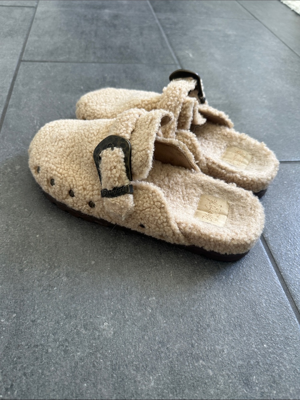 Cozy Beige Sherpa Clog Mules with Adjustable Buckle